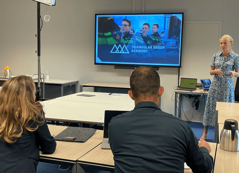 Enthousiast partnerschap inzet freelance trainers - 0